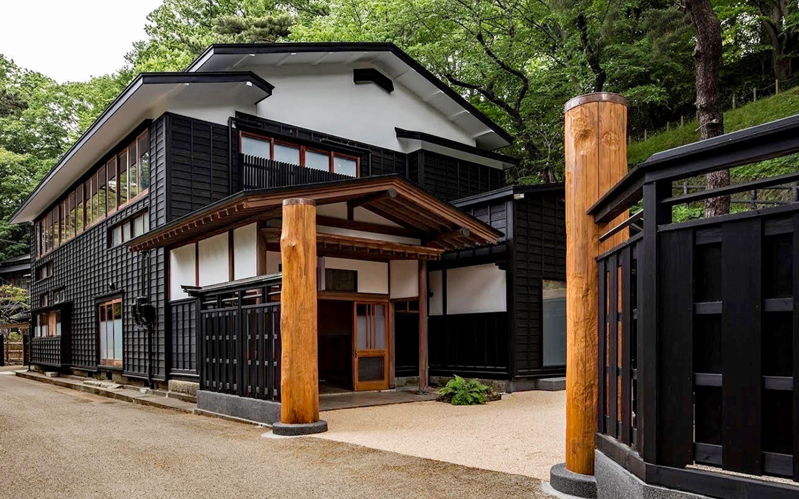 あきた文化産業施設「松下」